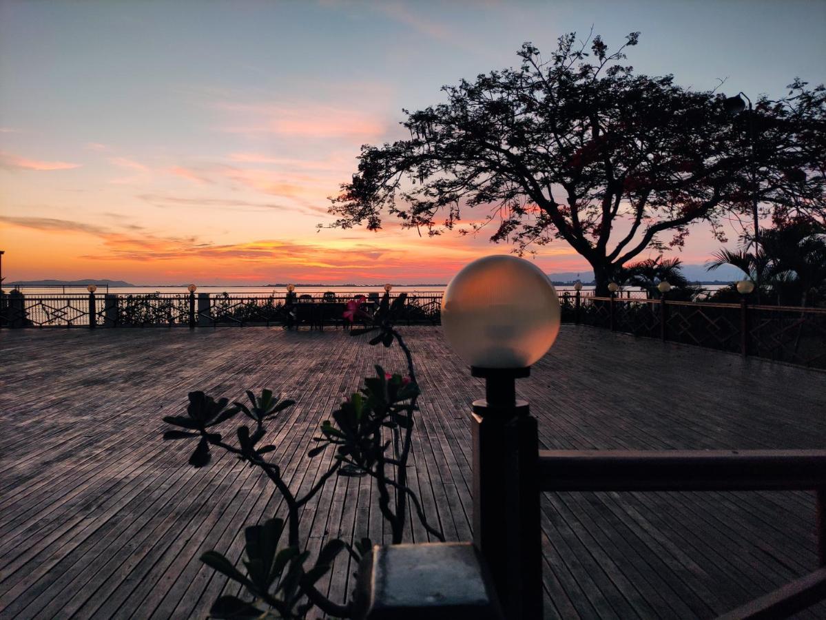Attran Hotel Mawlamyine Luaran gambar