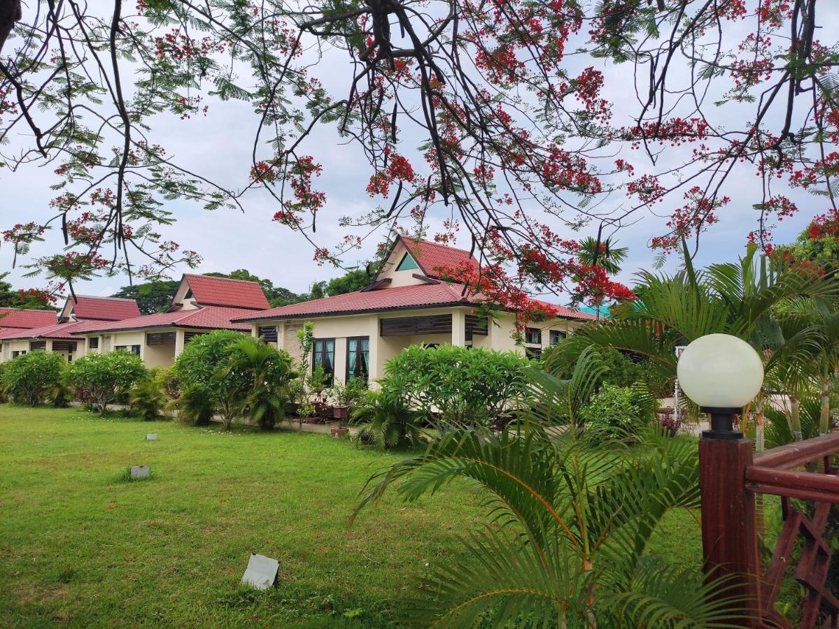 Attran Hotel Mawlamyine Luaran gambar