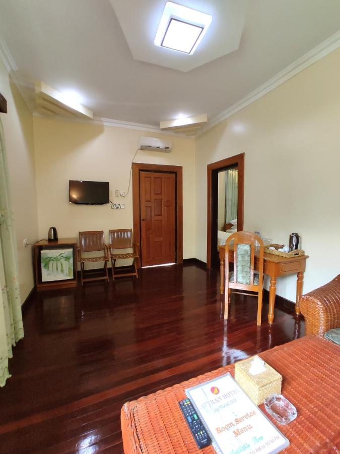 Attran Hotel Mawlamyine Luaran gambar